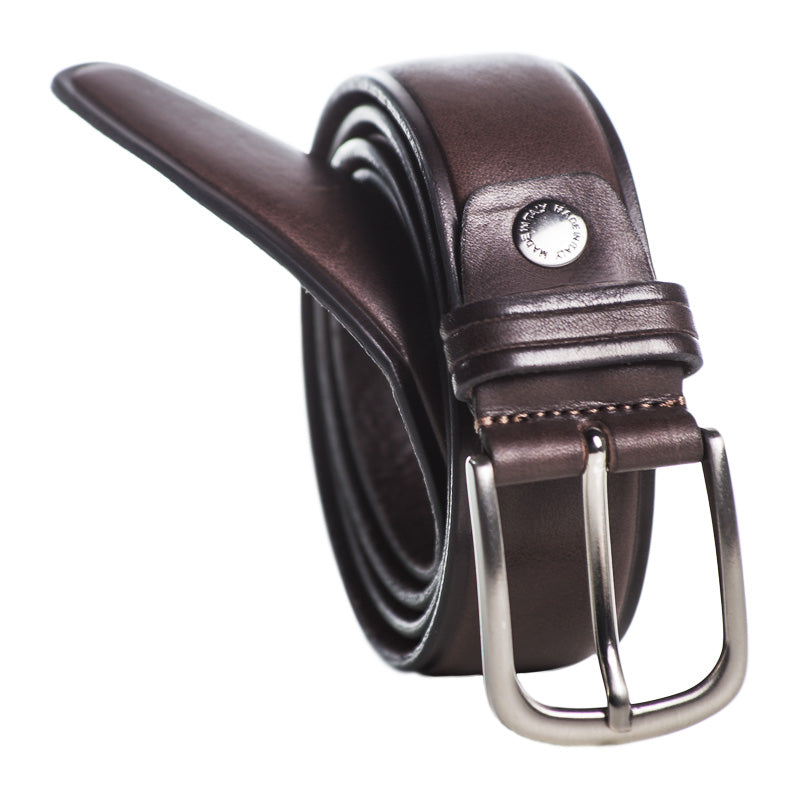 Cintura classica in vera pelle, 100% Made in Italy.